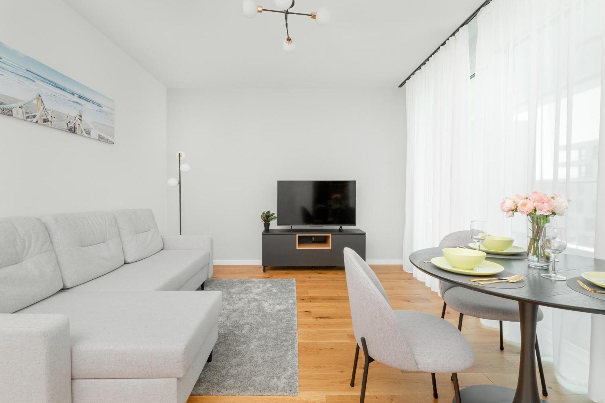 Apartament Na 15 Pietrze Z Widokiem Na Zatoke W Gdyni I Parkingiem By Noclegi Renters กดิเนีย ภายนอก รูปภาพ